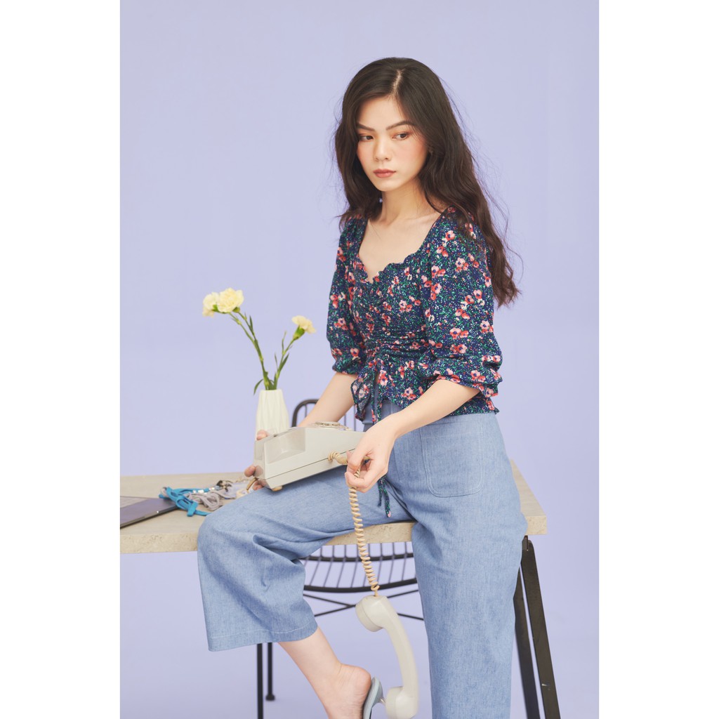 Happy Zoo - Áo tay lửng rút dây hoa ( 2 màu ) | BigBuy360 - bigbuy360.vn