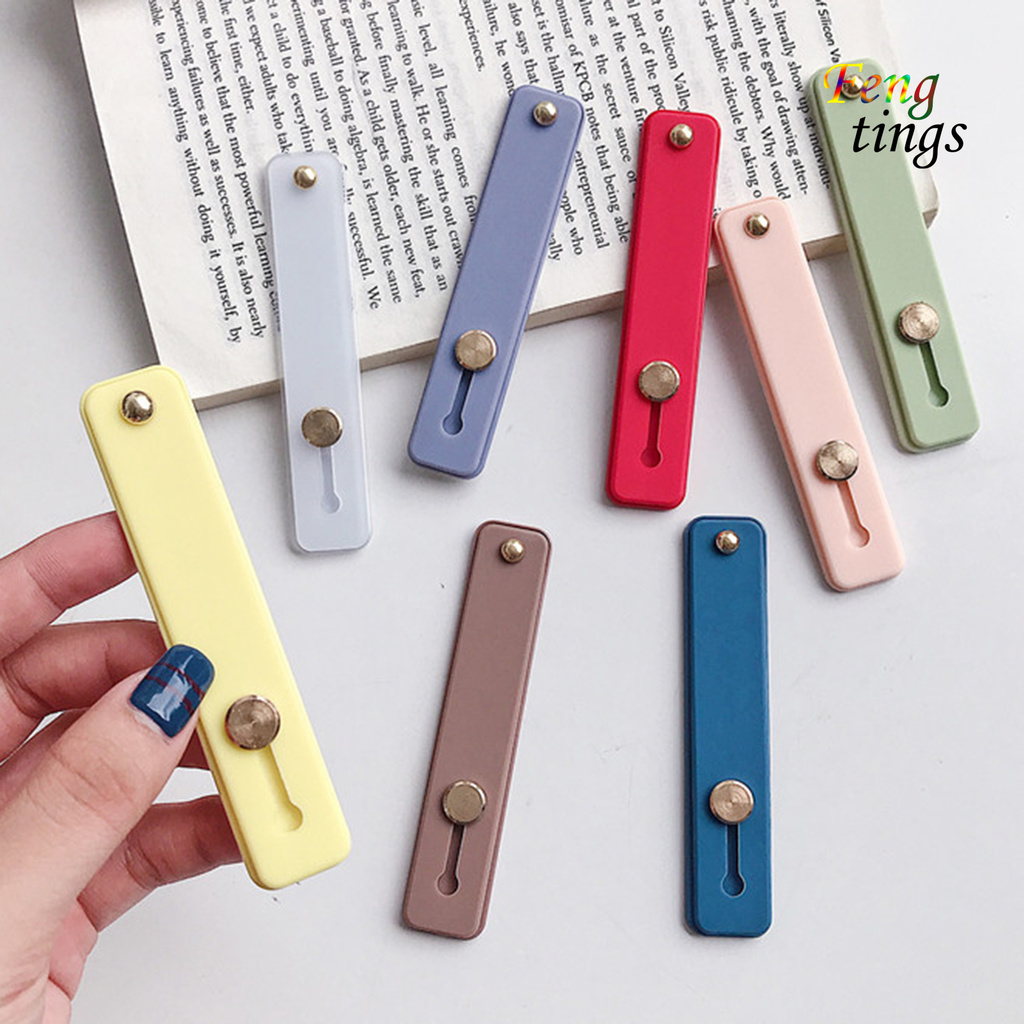 Giá đỡ điện thoại kiểu vòng xỏ ngón tiện dụng