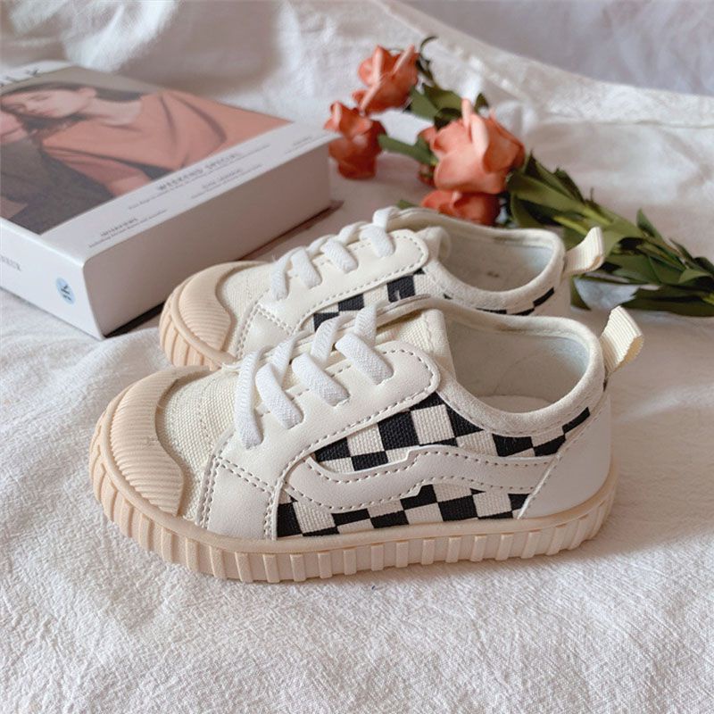 Giày Thể Thao Vải Bạt Đế Mềm Thời Trang Cho Bé