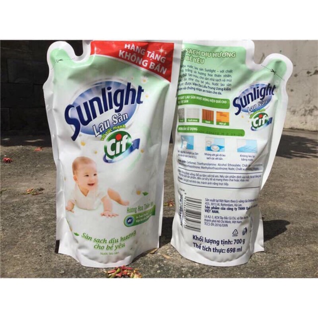 Nước lau sàn sunlight 700g