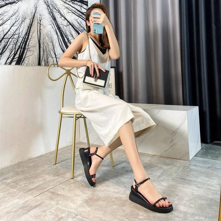 Dép Sandal Đế Xuồng Dày Thời Trang Mùa Hè Mới
