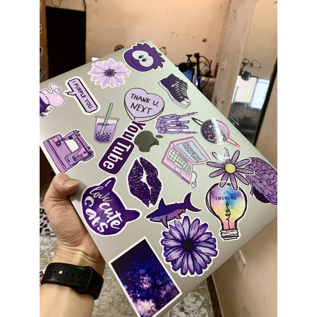 Sticker màu tím chống nước dán mũ bảo hiểm, Vali, máy tính....