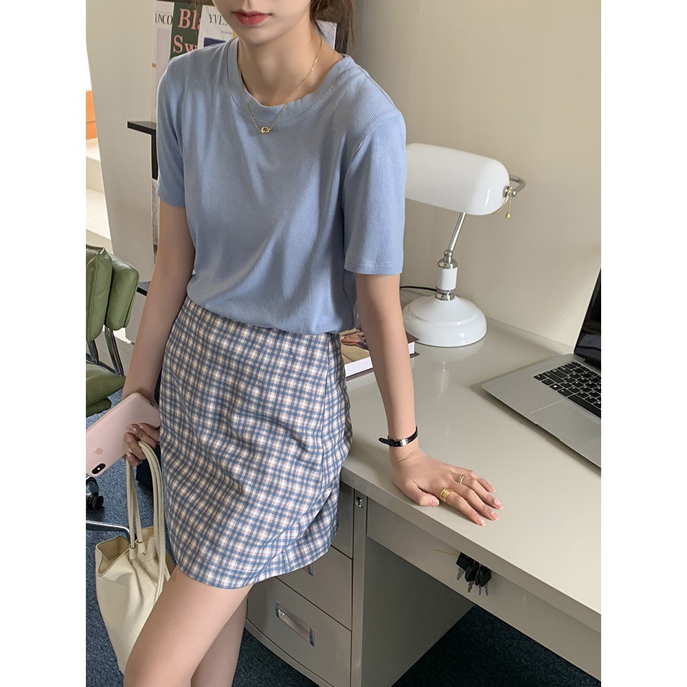 Áo thun trơn Basic nữ Ngắn tay Form dài rộng Cổ tròn Áo Phông thun nữ Tay ngắn Mùa Hè Thời trang | BigBuy360 - bigbuy360.vn