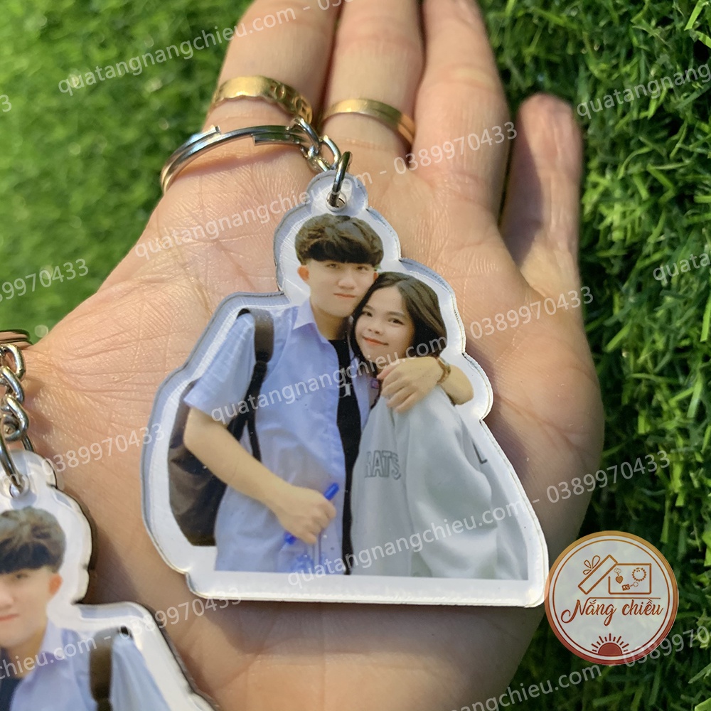 Móc khóa cắt viền theo ảnh_ móc khóa mika in hình theo yêu cầu