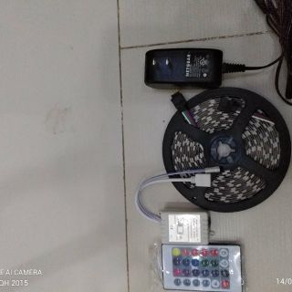 Led dây 5050 RGB 5 mét đổi màu có remot kèm nguồn 12v