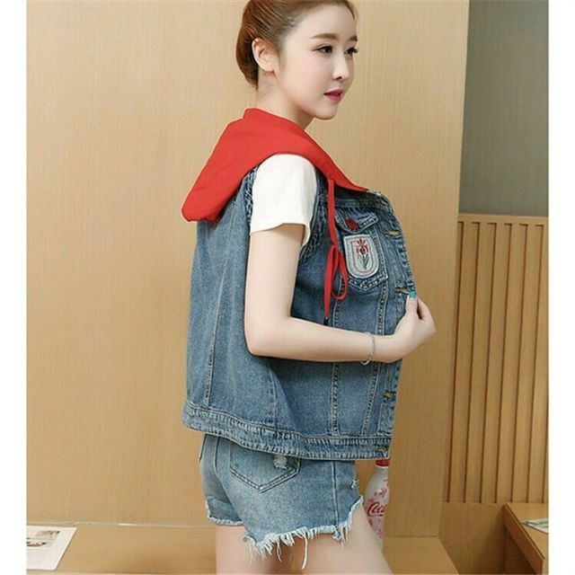 Hàng nhập - Áo khoác jean nữ ghile mũ đỏ, áo khoác bò có nón rút dây