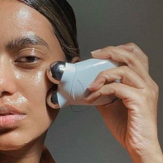 [Hỗ trợ mail hãng bảo hành] Máy nâng cơ mặt NuFACE Trinity