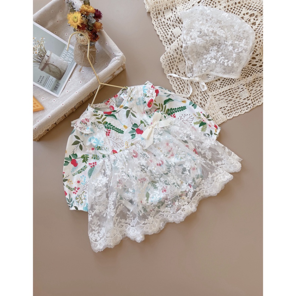Body phủ ren kèm mũ bé gái