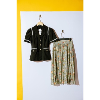 Áo cổ 2 ve phối dây viền