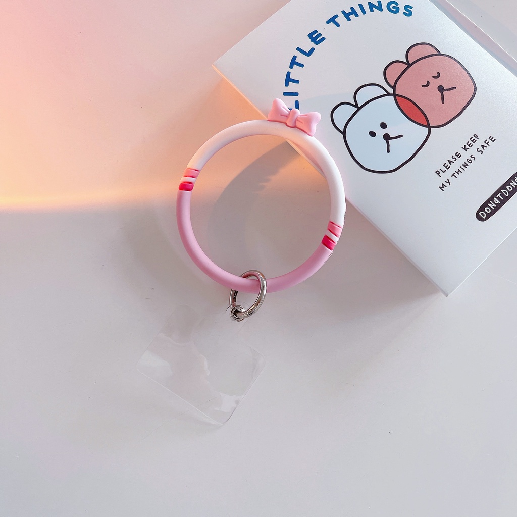 Dây Đeo Điện Thoại Bằng Silicon Mềm Chống Thất Lạc Có Móc Khóa Cho Nữ