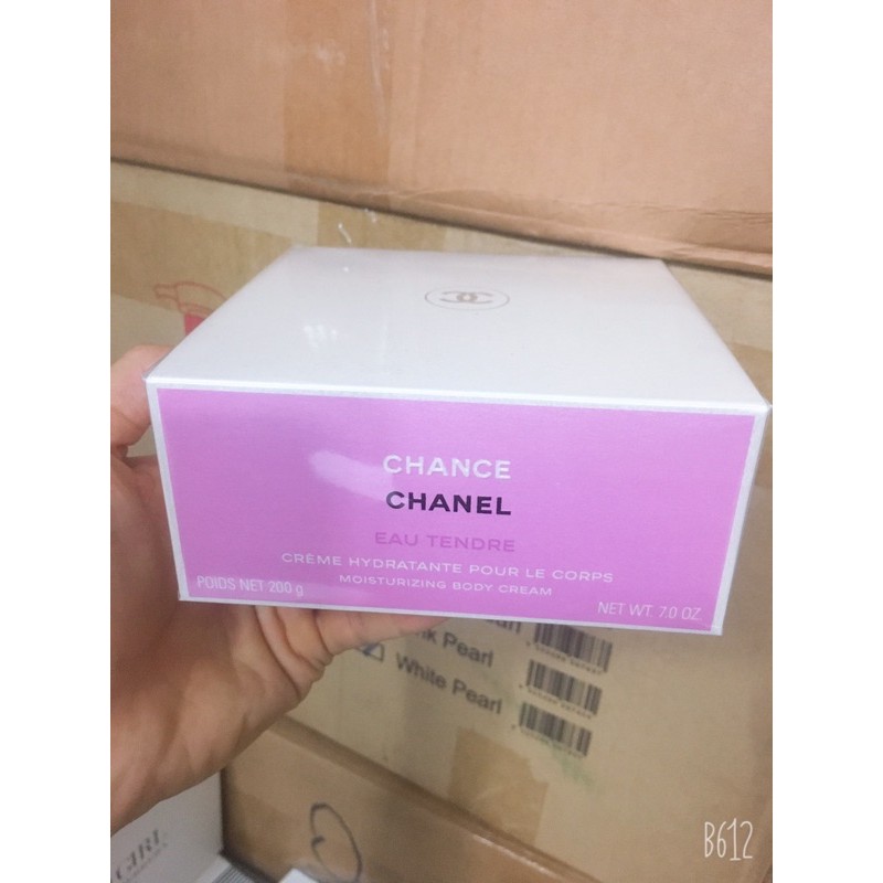 Kem dưỡng thể nước hoa Chanel Chance Eau Tendre Moisturizing Body Cream 200g