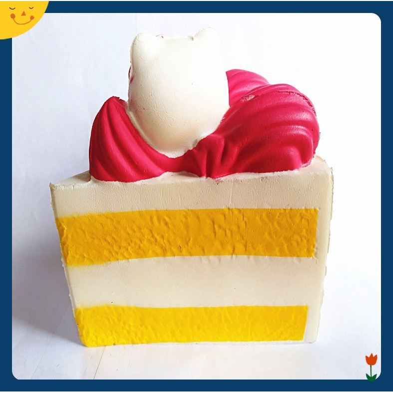 Squishy Lớn Hình bánh kem gato tam giác hello kitty Đồ Chơi Xốp Giảm Stress Hình mềm mịn dễ Thương đàn hồi Cho Bé