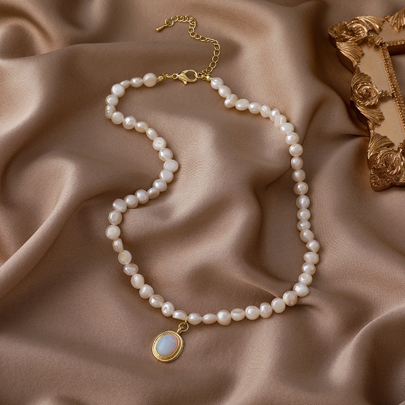 Vòng cổ Đính Ngọc Trai Mặt Trăng Phong Cách Retro Hàn Quốc