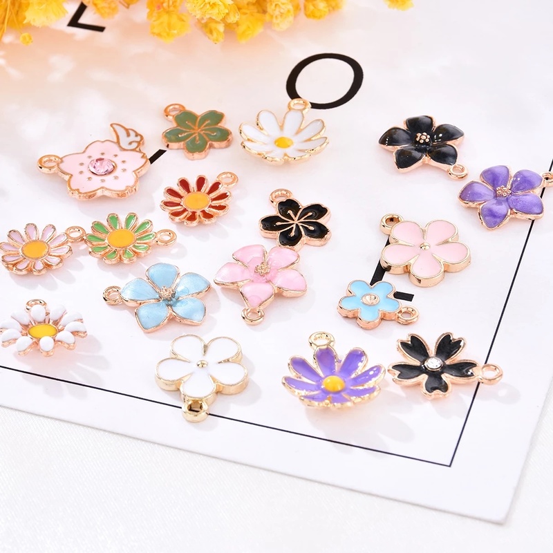 Bộ 40 Mặt Dây Chuyền Hình Hoa Cúc Bằng Hợp Kim