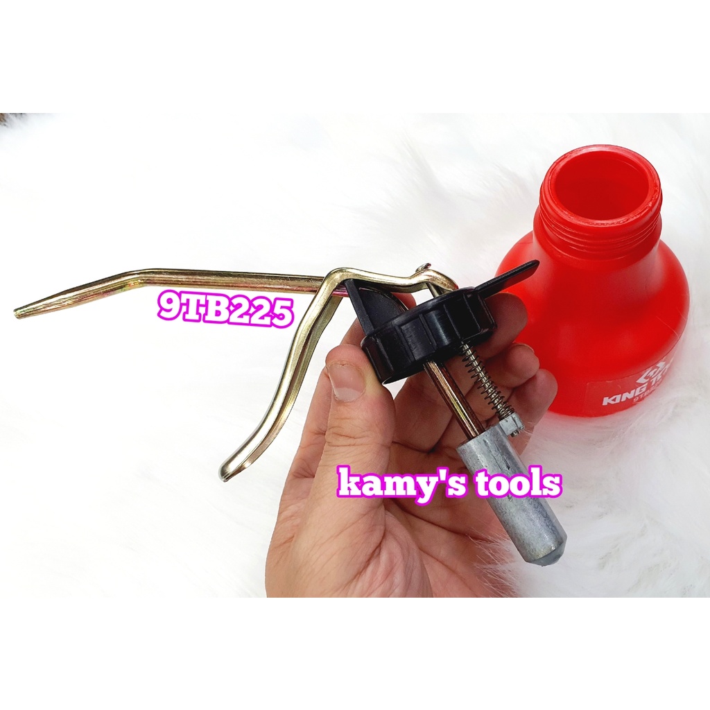 Bình châm nhớt nhựa Kingtony 225ml model 9TB225, bình xịt dầu nhớt bơm nhớt