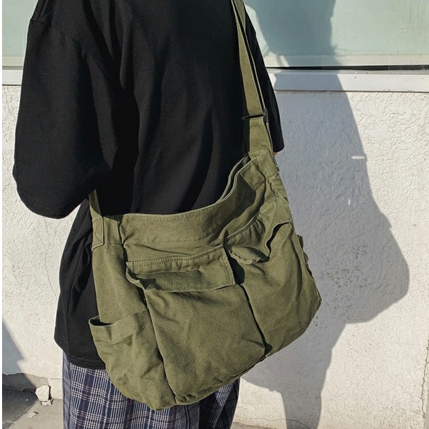 Túi đeo chéo đi học Zoo Bags cỡ lớn vải canvas dày màu xanh rêu hàng độc