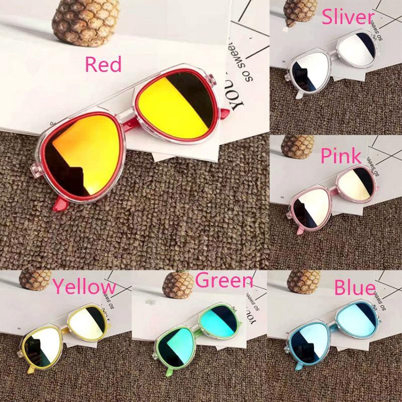 Kính mát chống tia UV kiểu dáng dễ thương dành cho các bé