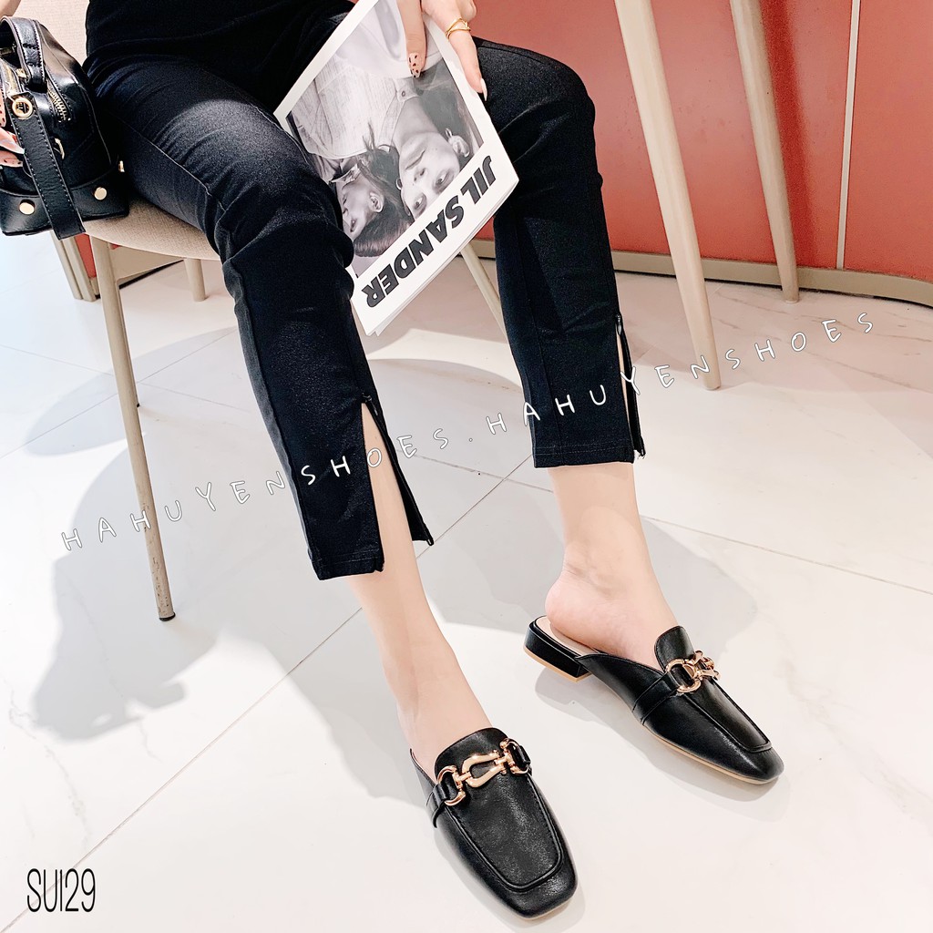 Sục nữ HHS da khóa móc kim loại gót vuông 1 phân Hà Huyền Shoes - SU129