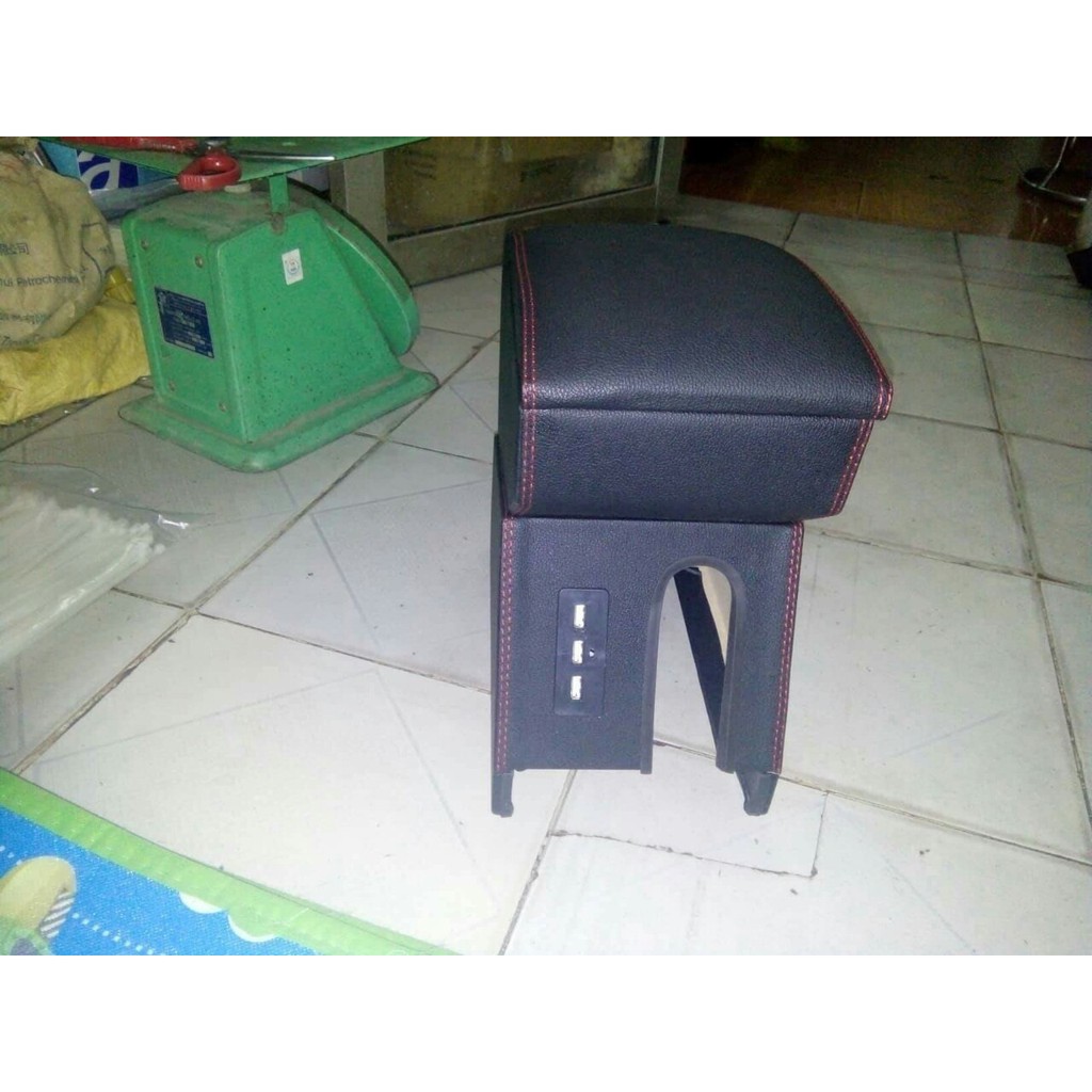 HÀ NỘI - RẺ VÔ ĐỊCH: Tỳ tay theo xe Kia Morning tích hợp cổng USB | BigBuy360 - bigbuy360.vn