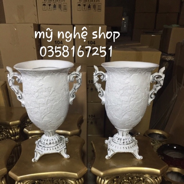 Bình hoa composite