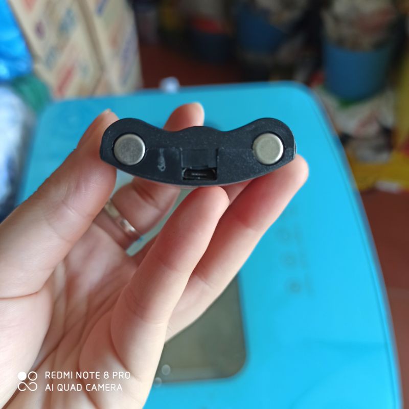 Pin sạc máy laze 3,7-4,2V 2000mAh , củ sạc máy laze 5V-2A