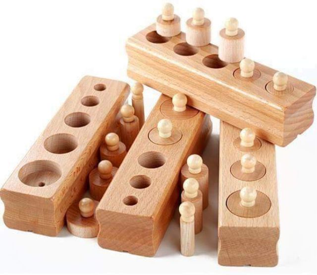 Set đồ chơi giáo dục theo phương pháp Montessori