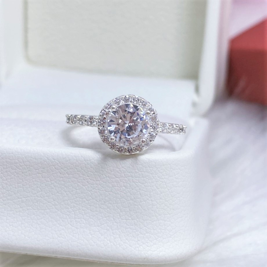 Nhẫn nữ bạc ta đính đá tròn li to, kiểu dáng sang trọng quý phái - Trang sức bạc Evasilver