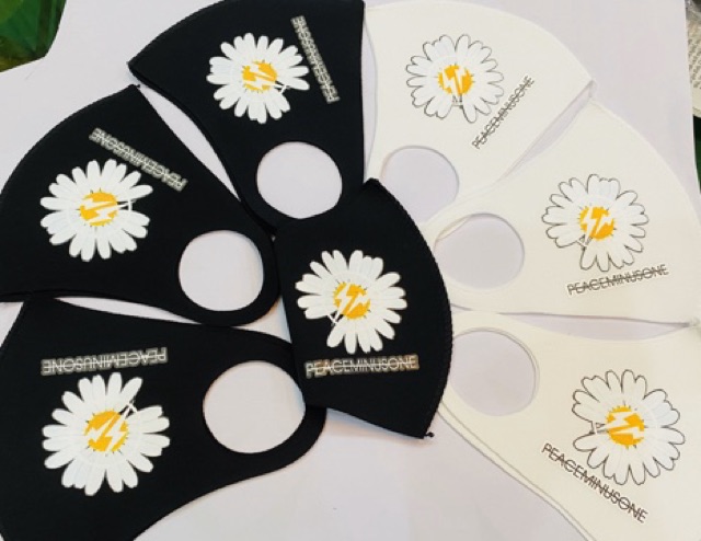 [Ảnh thật Có Clip] - Set 5 Khẩu trang vải in Hoa cúc Peaceminusone thời trang cá tính! | BigBuy360 - bigbuy360.vn