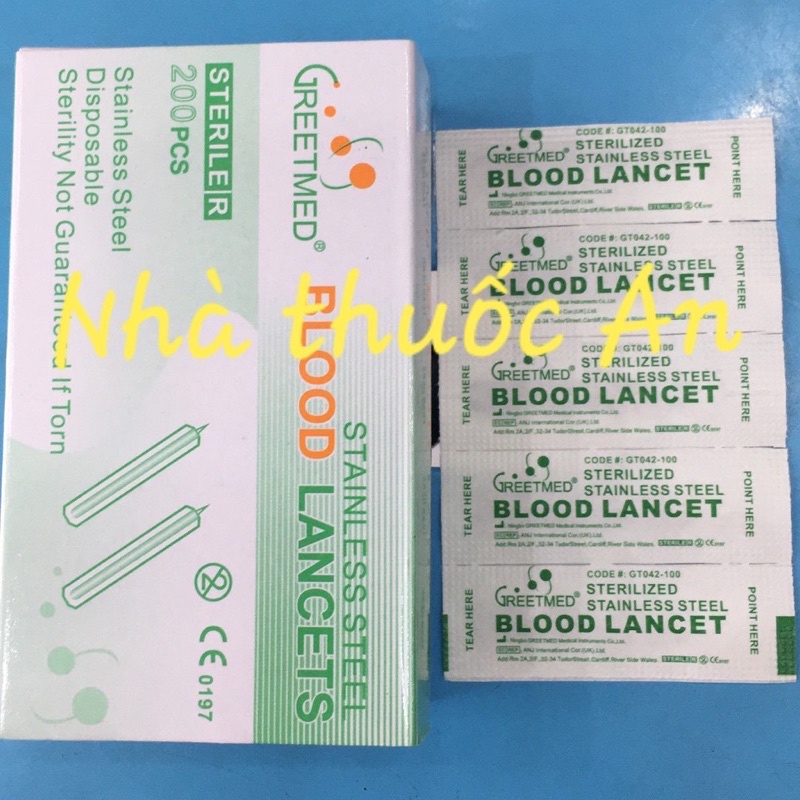 2 cái lancets kim lể mụn