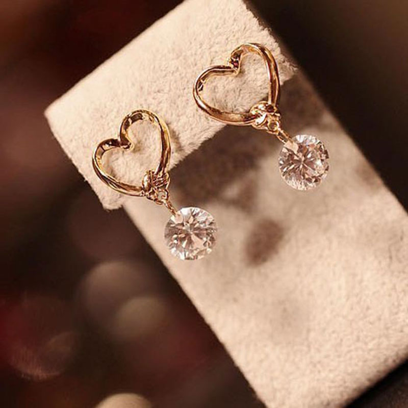 Khuyên tai mạ vàng hình trái tim đính đá zircon thời trang cho nữ