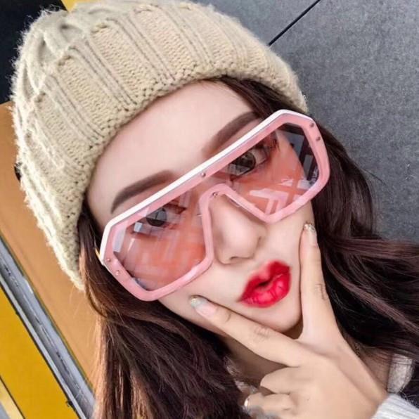 [Trang Sức Đẹp Mắt] Kính Râm Gọng Vuông Chữ F Mặt Tròn To Độc Đáo Thời Trang Châu Âu