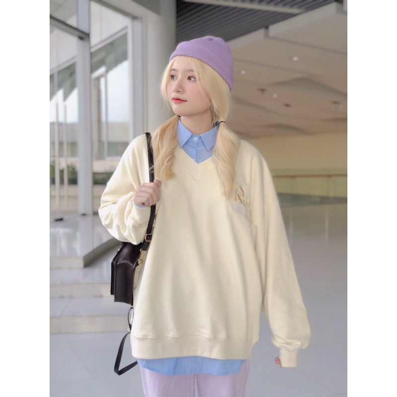 ÁO SWEATER CỔ TRÁI TIM BY REE | BigBuy360 - bigbuy360.vn