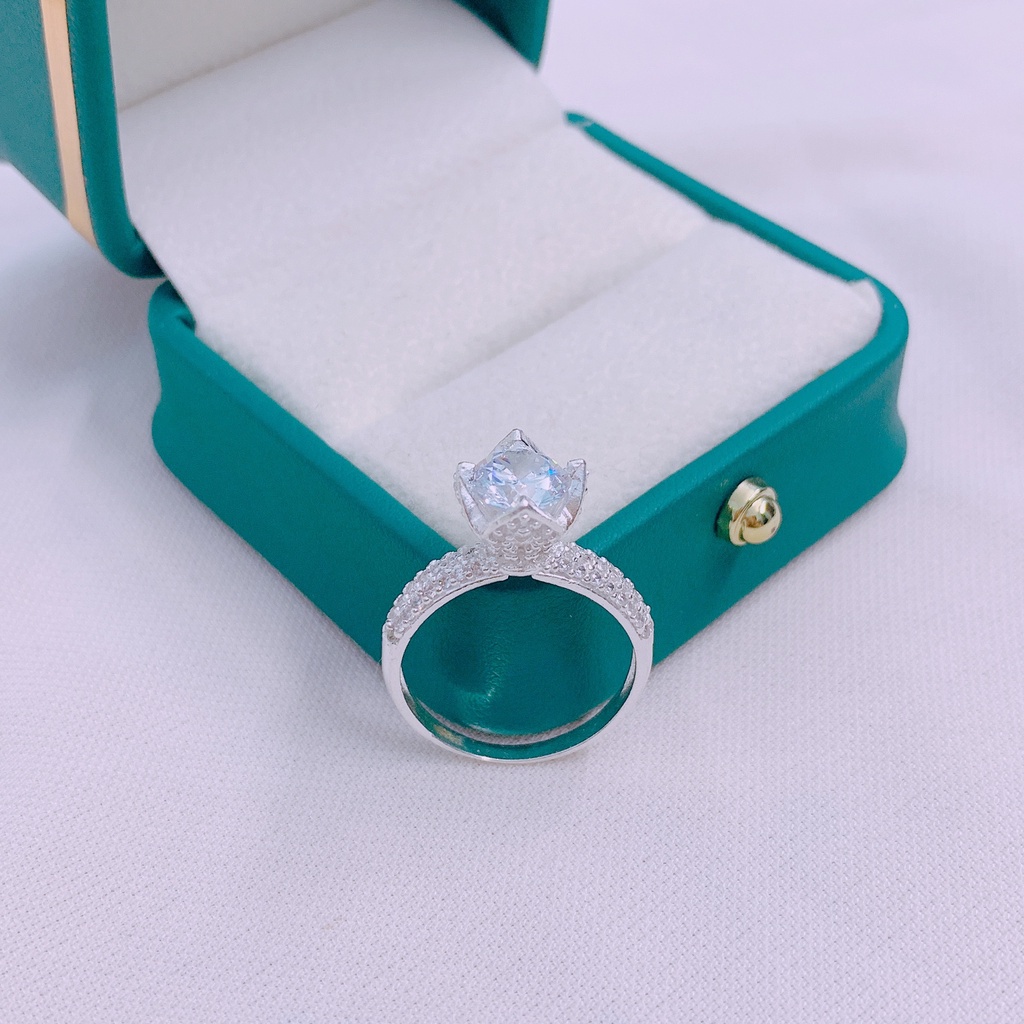 Nhẫn nữ bạc thật gắn đá cao sang trọng, đẹp lộng lẫy - Kho sỉ bạc Nhất Linh