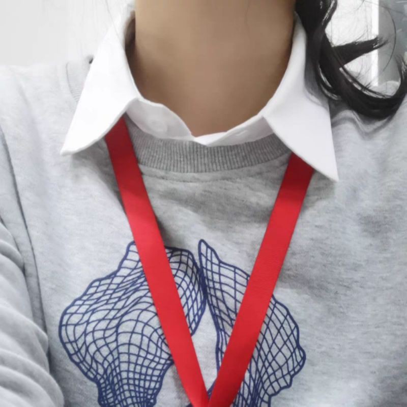 Cổ Áo Sơ Mi Giả Phối Với Sweater