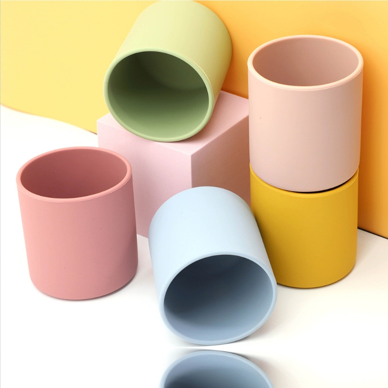 Bộ Bát Ăn Chia Ngăn Bằng Silicone Kèm Cốc Hút Dành Cho Trẻ Em