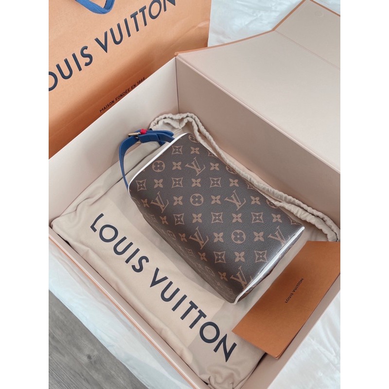 TÚI DA NAM LV4809 NBA CLOAKROOM DOPP KIT SIZE 24 DA THẬT FULLBOX