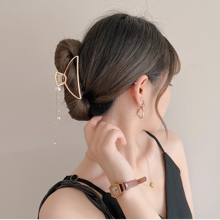 Kẹp tóc đính ngọc trai nhân tạo thời trang 2021