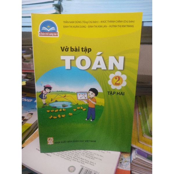 Toys, Vở bài tập toán lớp 2 tập 2 + 2 cây bút hình
