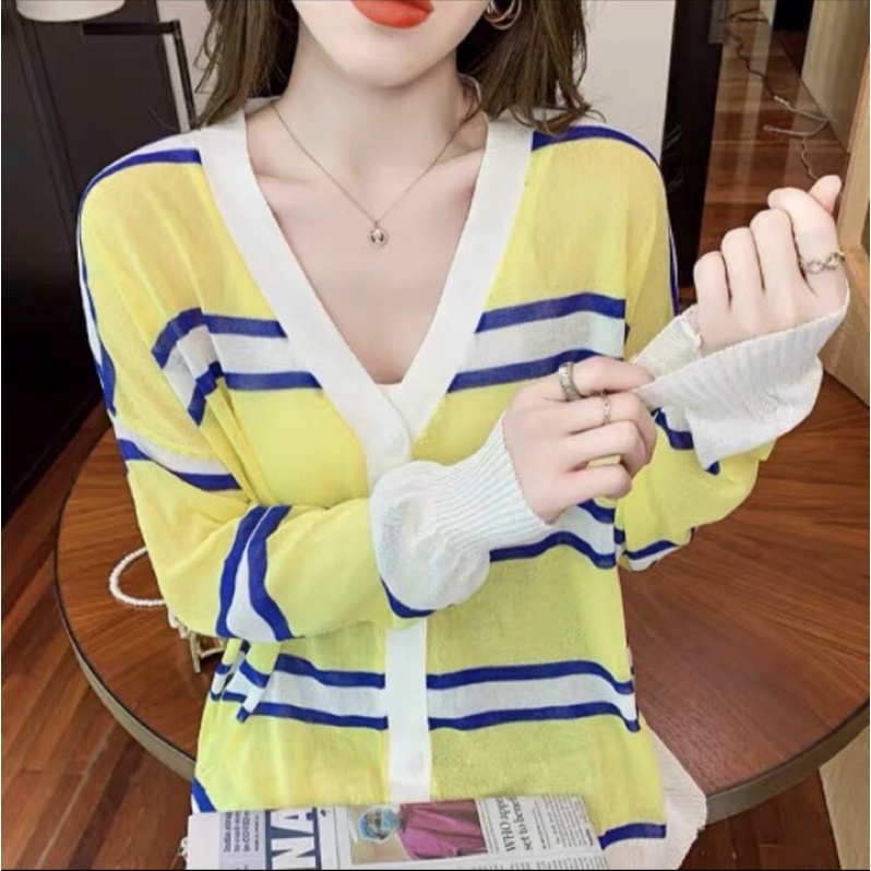 Áo khoác cardigan len mỏng sọc ngang phối màu nổi bật