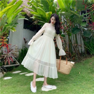 Váy ren xoè trắng tiểu thư