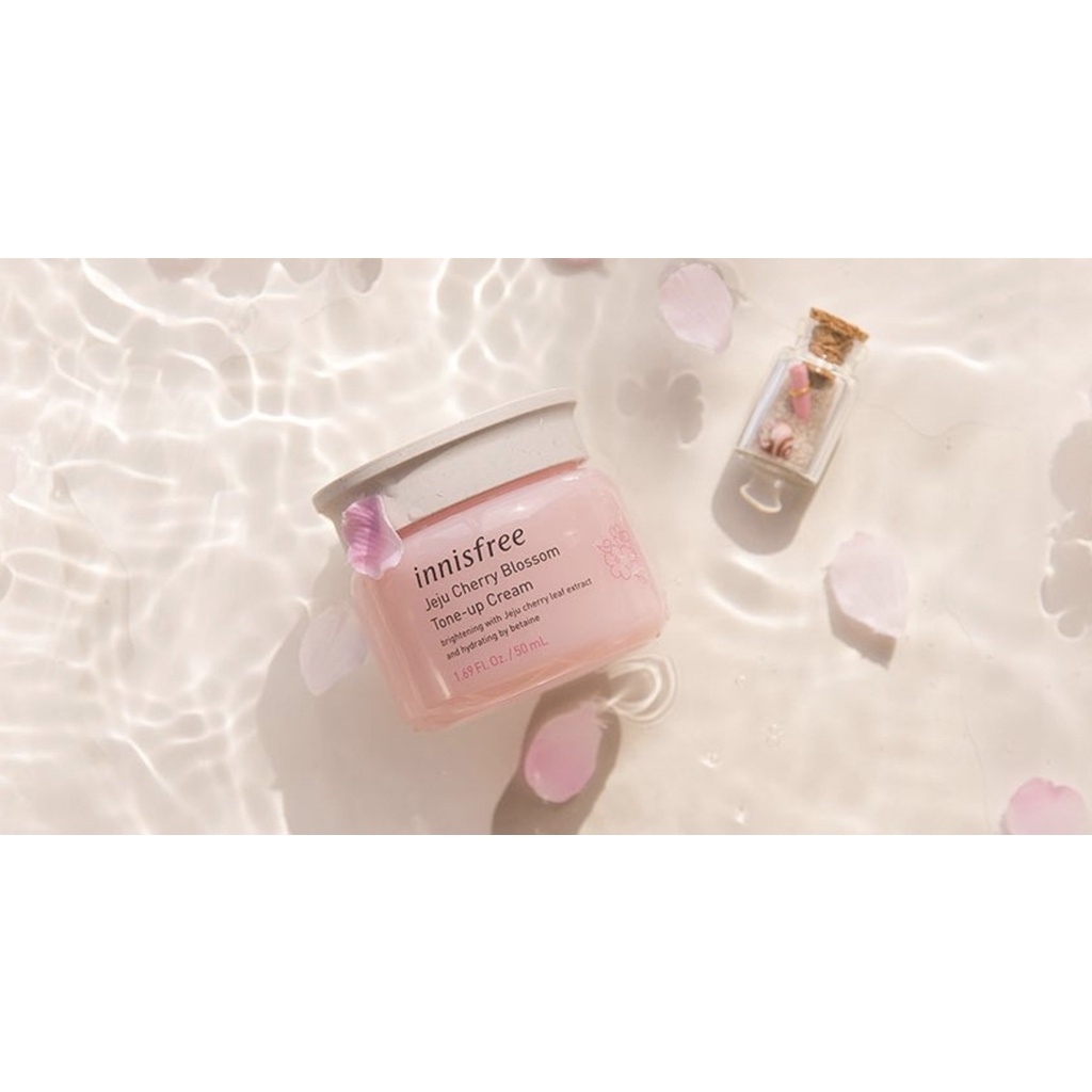 Kem dưỡng ẩm trắng sáng da hoa anh đào đảo Jeju innisfree Cherry Blossom Tone Up Cream 50ml - Family Cosmetics