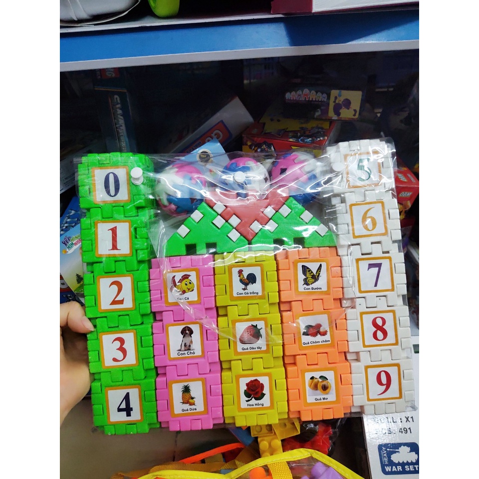 Xếp hình vuông cho bé