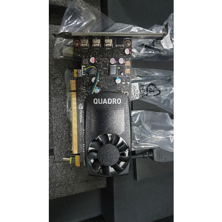 Card màn hình Quadro p400