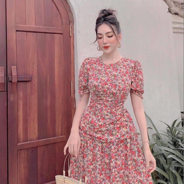 Đầm hoa tay con nhún eo