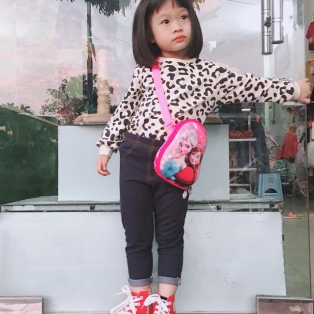 Quần giả jean cho bé ( siêu hot)