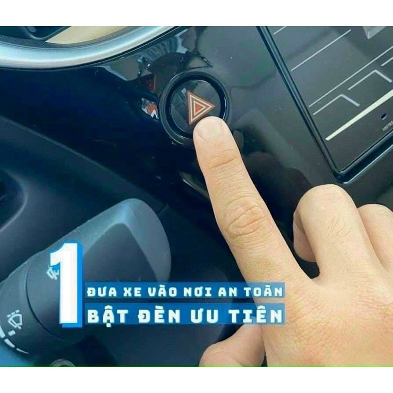 Bơm Lốp Ô Tô Tự Ngắt Chính Hãng Toyota đầu sạc 12V có Đèn Siêu Sáng | BigBuy360 - bigbuy360.vn