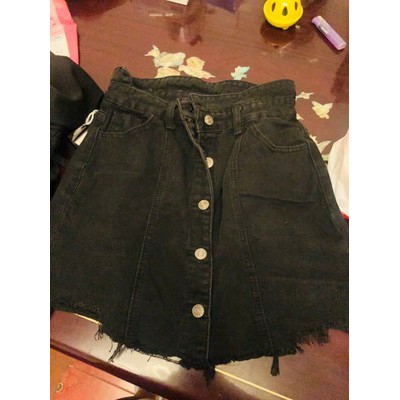 Chân Váy Đen Khuy Lệch Chữ A Cạp Cao Tua Ulzzang