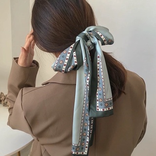 Khăn lụa (bảng nhỏ)