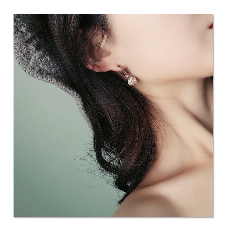 Bông Tai Dài Đính Đá Zircon Đơn Giản Dễ Phối Đồ