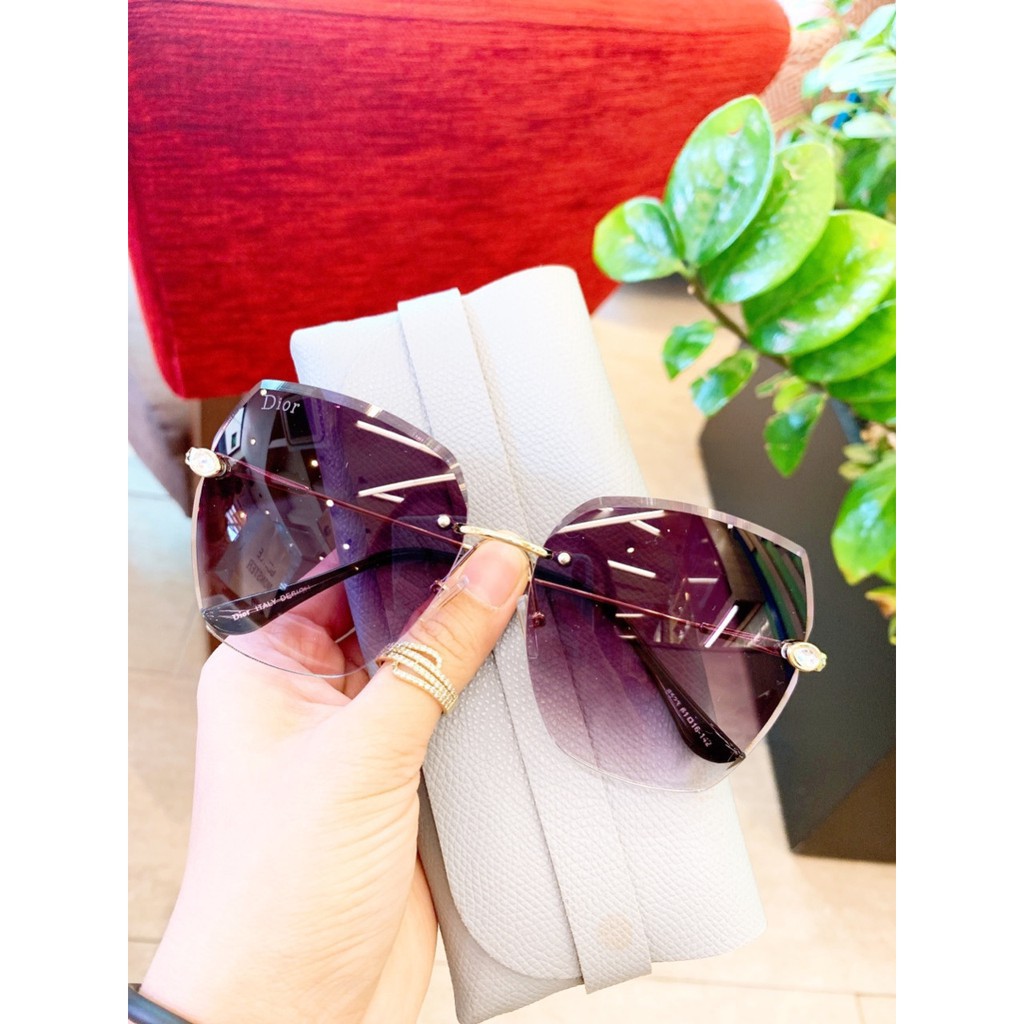 Kính mát thời trang nữ A2045 👓 Kính chống tia UV bảo vệ mắt | BigBuy360 - bigbuy360.vn
